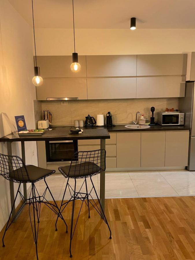 Skopje Station Apartment Buitenkant foto
