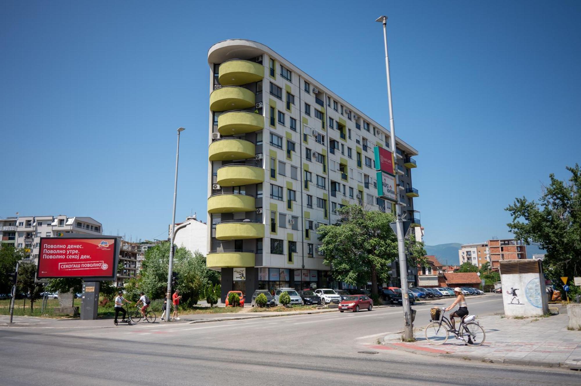 Skopje Station Apartment Buitenkant foto